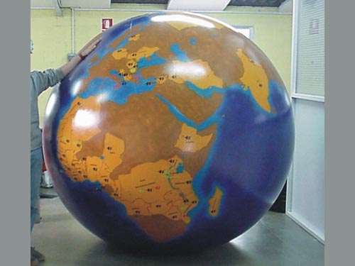 balon bumi