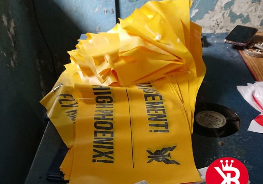 balon tepuk barito