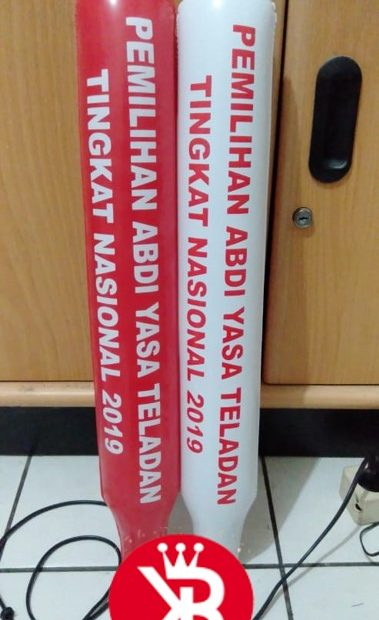 balon tepuk buton