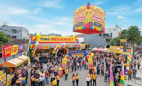 Balon Udara Banda Aceh sebagai media promosi toko.
